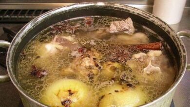 Photo of Мед и молоко для крепких костей